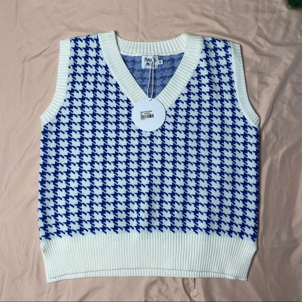 Princess Polly exclusive blue and white Knit vest